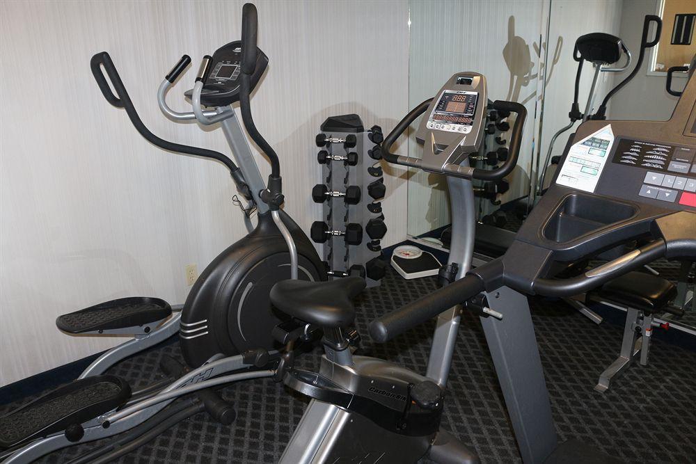 ניו בראונפלס Comfort Suites מראה חיצוני תמונה